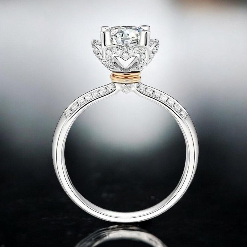 Mossinnate One Carat With GRA Size 8 925